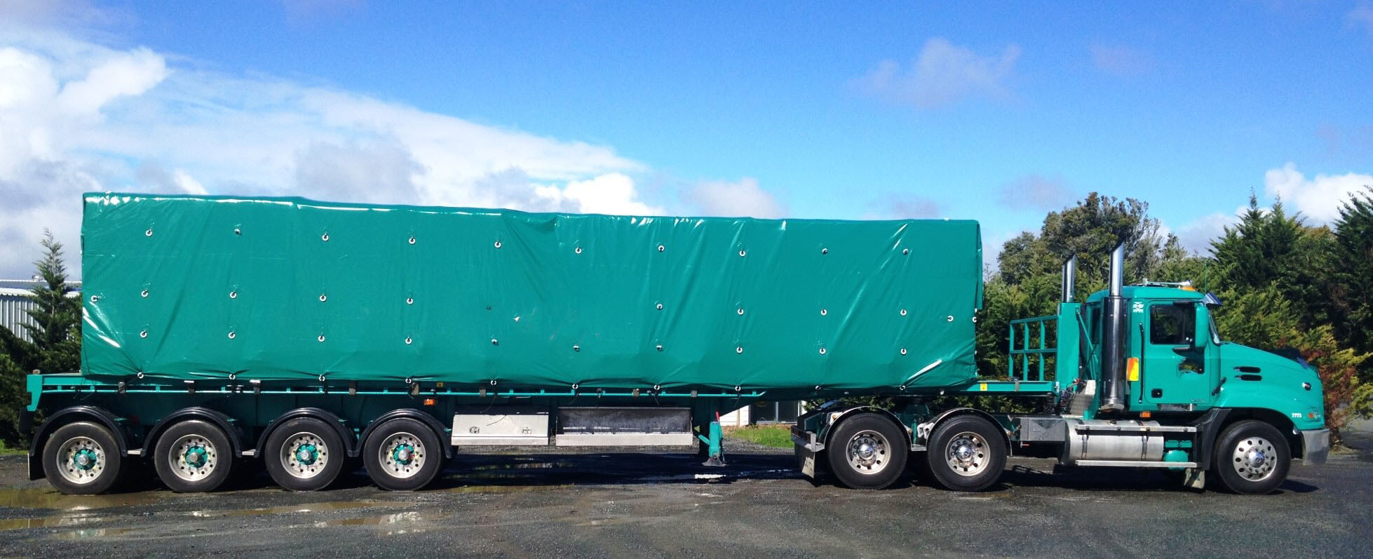 Transport Tarps & Covers for Trucks